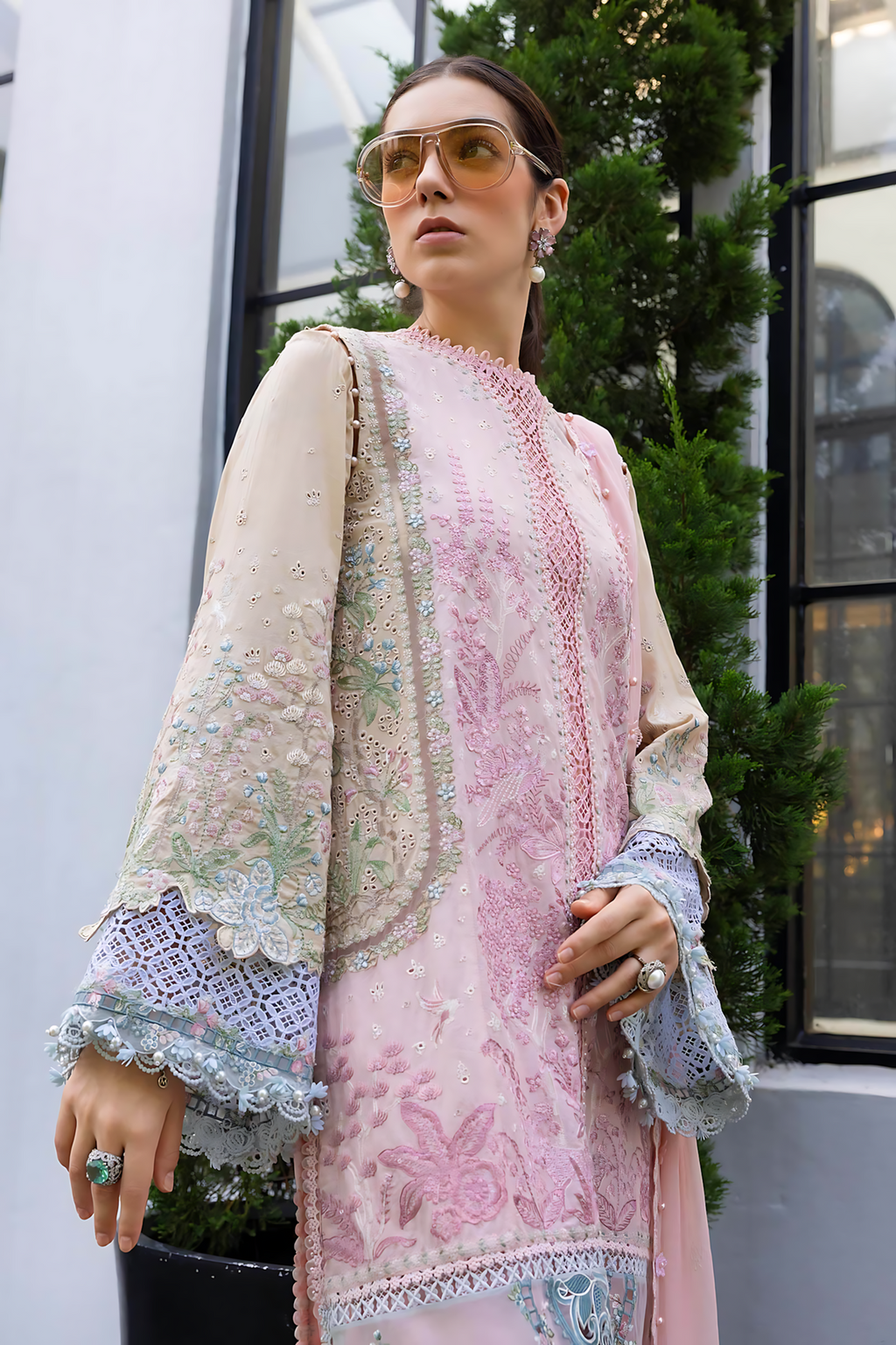 Pakistani Maria B Lawn Unstitched Three Piece - Light Pink